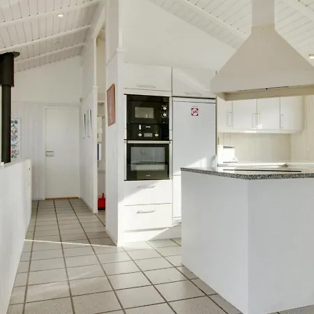 Avni - 200m From The Sea In Nw Jutland By Interhome