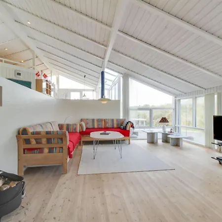 Holiday home Avni - 200m From The Sea In Nw Jutland By Interhome *